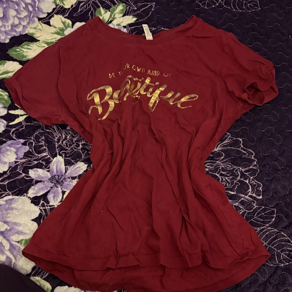 Women's Burgundy Graphic Tee